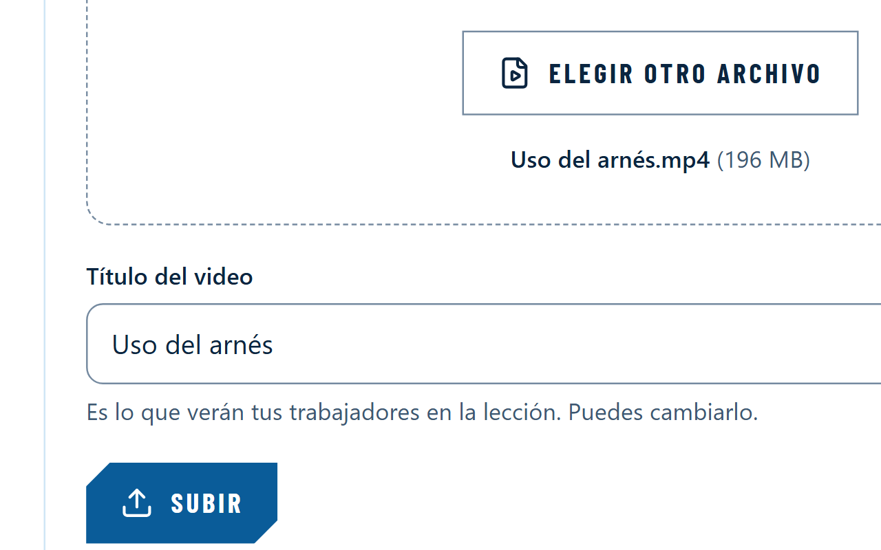 Admin subiendo un video